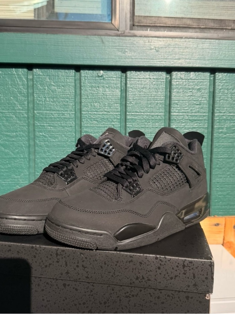 Jordan black car All-Black Low-Top Retro Sneakers